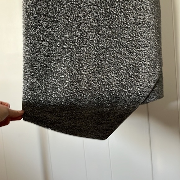 Perfect for NYE. Express size 4 sparkly silver dress - Picture 3 of 3